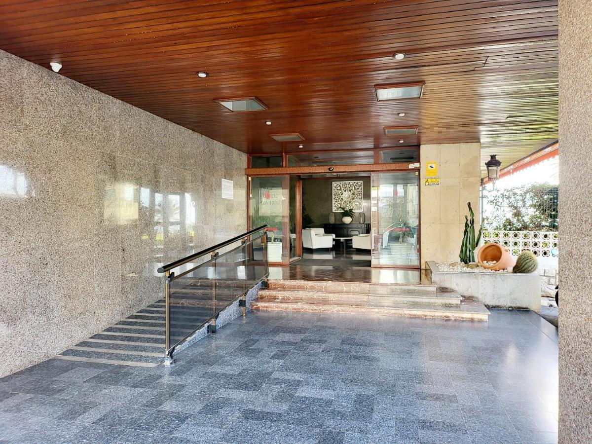 Apartamento Torre De La Roca Actual Торремолинос Экстерьер фото