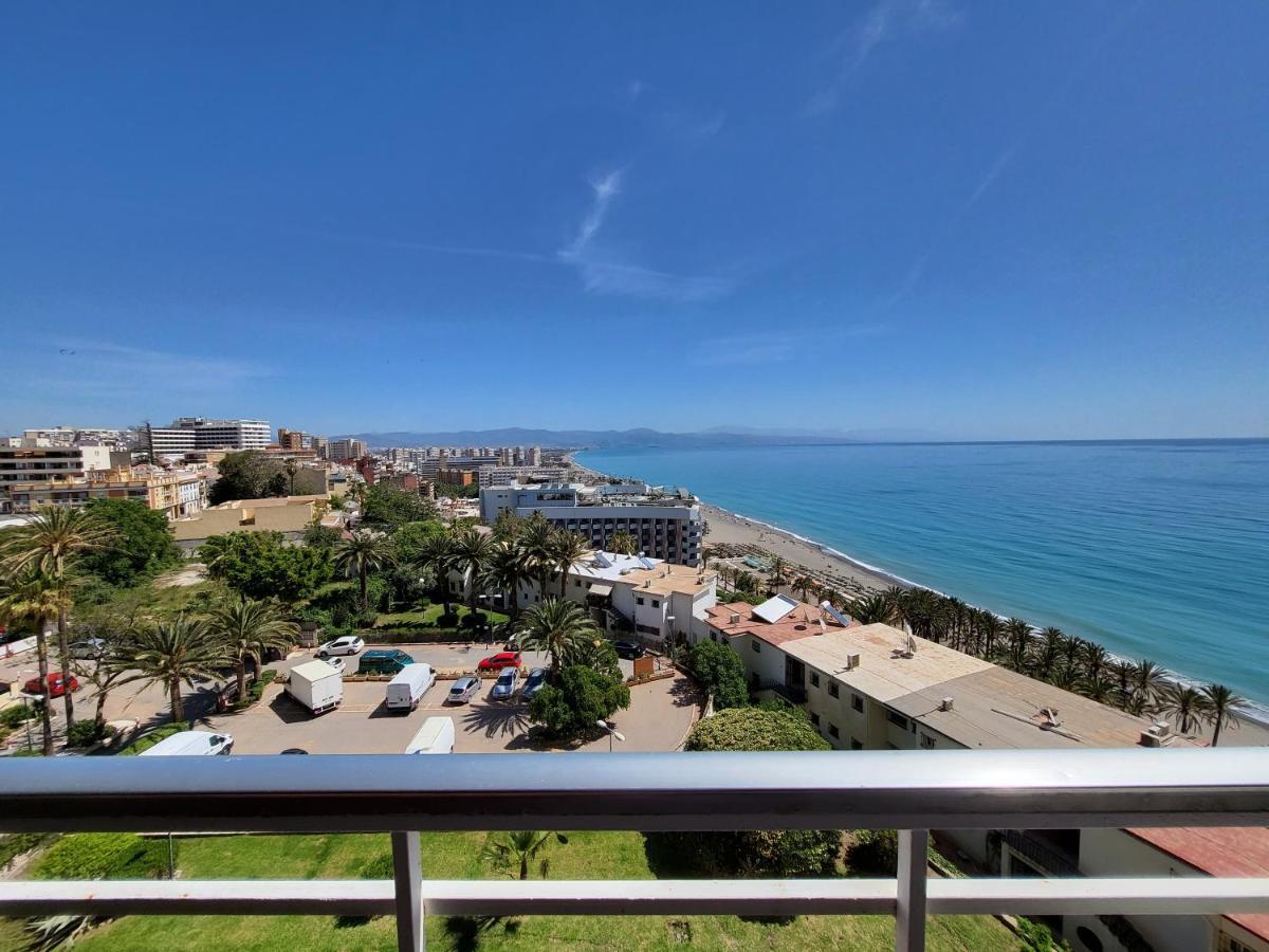 Apartamento Torre De La Roca Actual Торремолинос Экстерьер фото